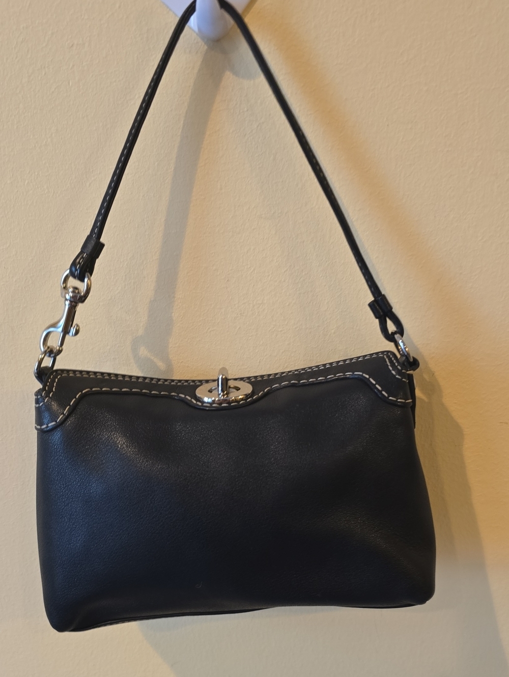 Coach Vintage Black Leather Legacy Turnlock Wristlet Y2K